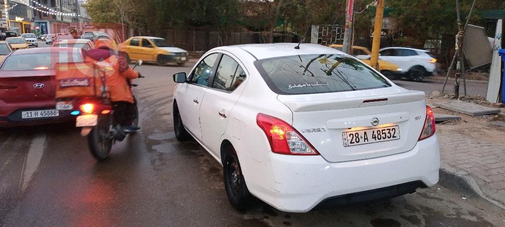 نيسان فيرسا